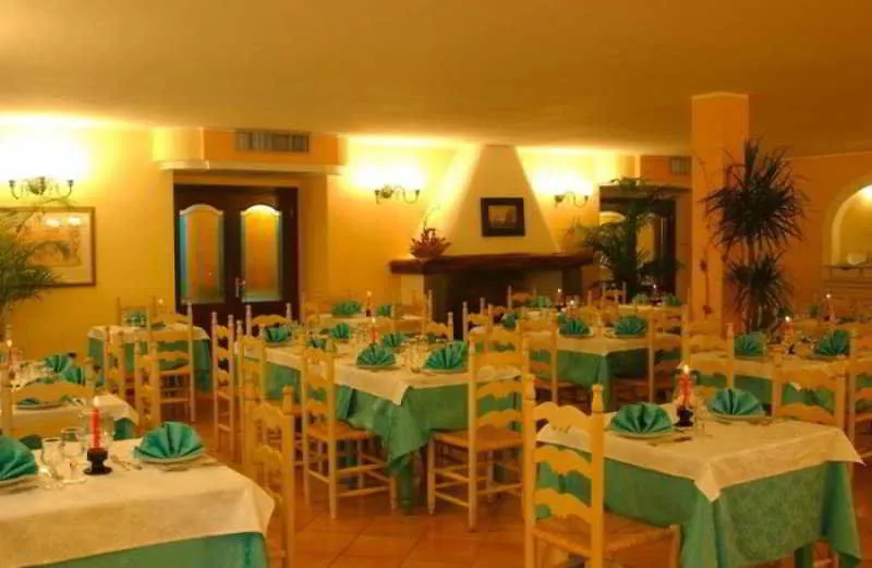 Club Hotel Orosei Beach 4*,